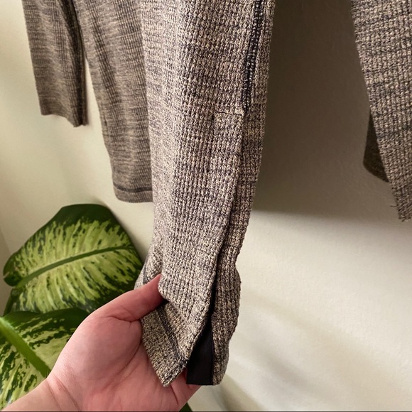 Madewell | Side Button Thermal Top - Picture 6 of 9